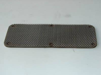 There is a multilayer rectangle extruder screen with spot welding edge.
