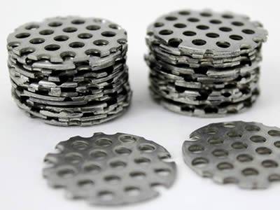 There are many perforated filter discs with same size.